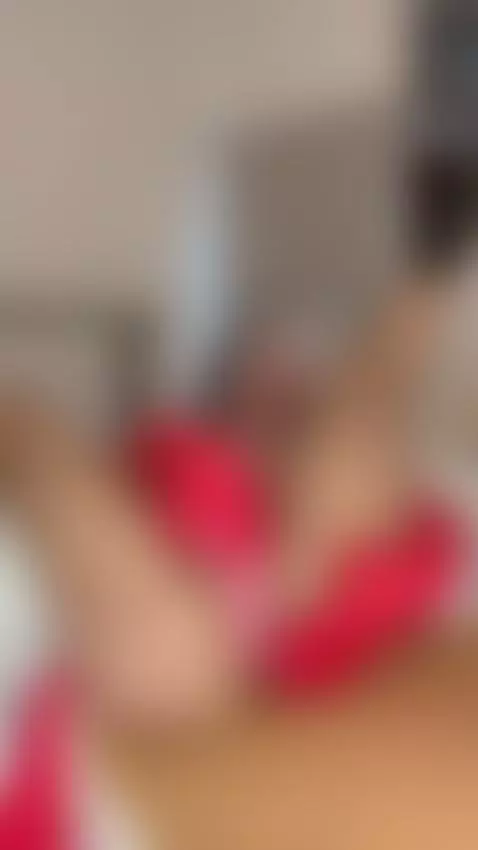 I sit pretty, moan softly, and touch deeper every second 😮‍💨... by ariabellets