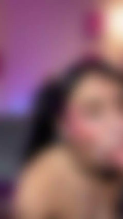 Slow game, dangerous look 💦💦 by maveparkss