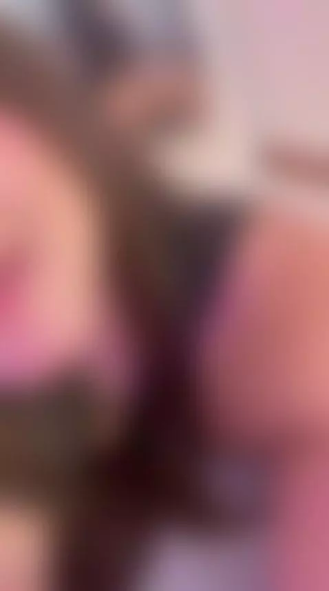 I would like to have you under me 🔥🍑😈 by sofiereyes