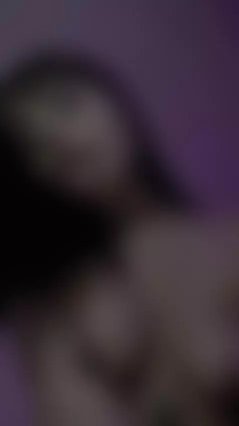 Imagine that I'm on top of you and give you my saliva? 💦💦💦 by macarenacruz