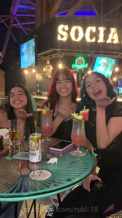 kisss for you guys by rubi-18