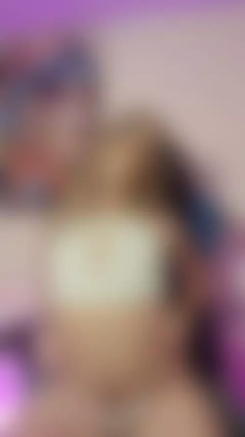 hiiii by antonellacopper