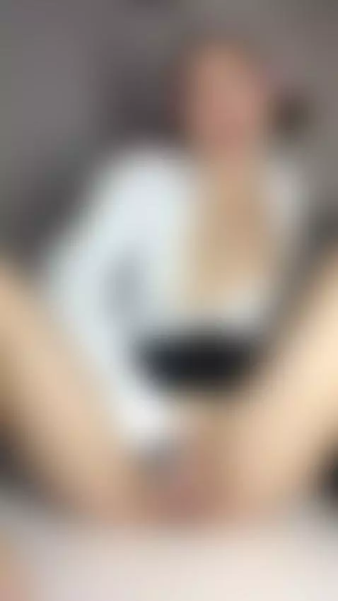 Stretch my pussy raw with your cock and flood it. by natiecole