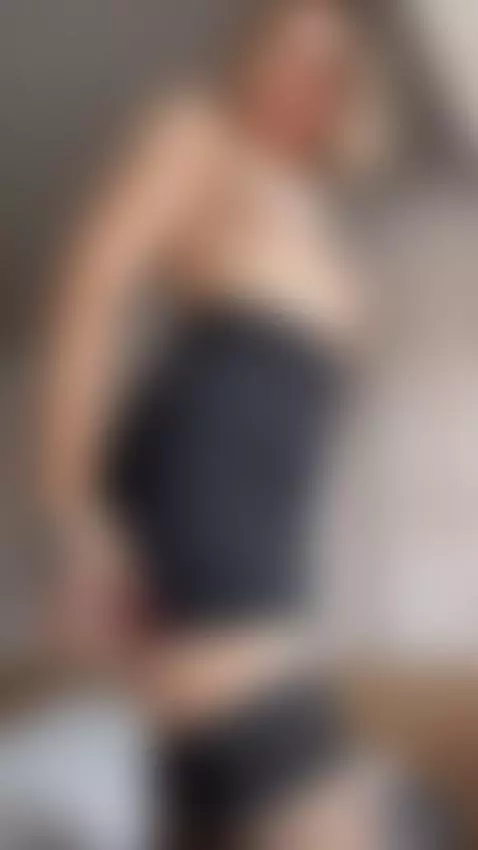 😈 Teasing you here…
But the real fun starts on OF. Don’t kee... by natiecole