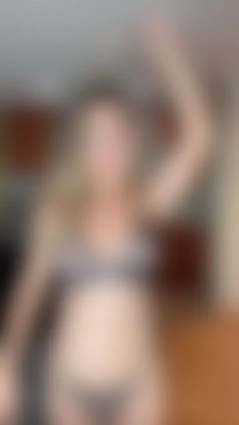 Behaving nice here… playing vice on OnlyFans 😉 by saracutiepie