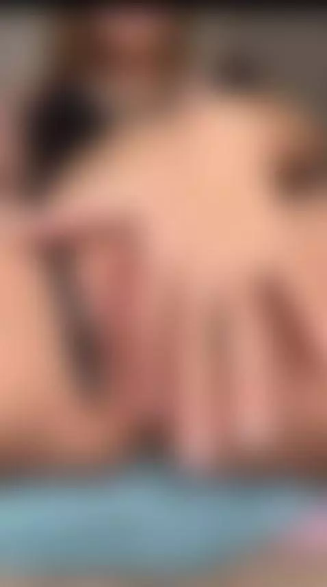 Let’s make it more than a scroll 💬 by saracutiepie