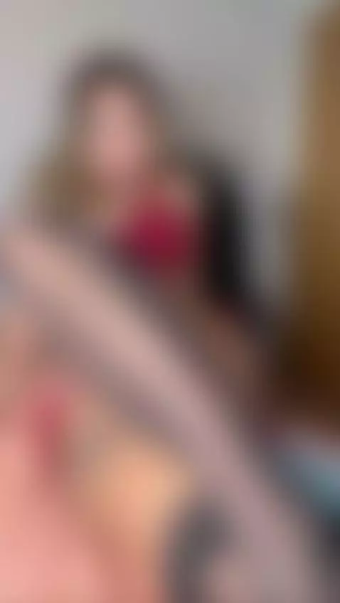 Got something to say? Tell me on OnlyFans 💭 by saracutiepie