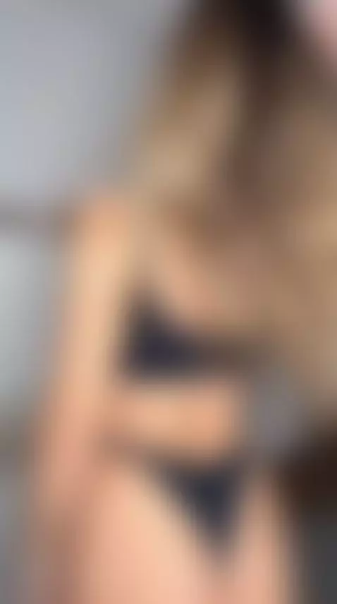 curvybigass, blonde, fastfap by saracutiepie