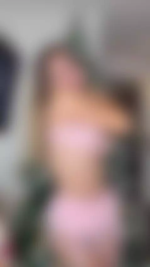 You start the convo, I’ll make it wet and unforgettable 🔥 by saracutiepie