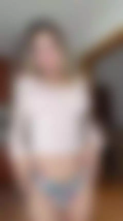 Your message might just make me wet 😉 OnlyFans by saracutiepie