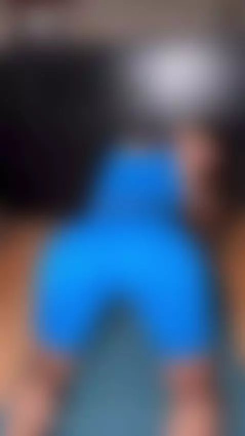 I reply instantly and super wet on OnlyFans 😘💦 by saracutiepie