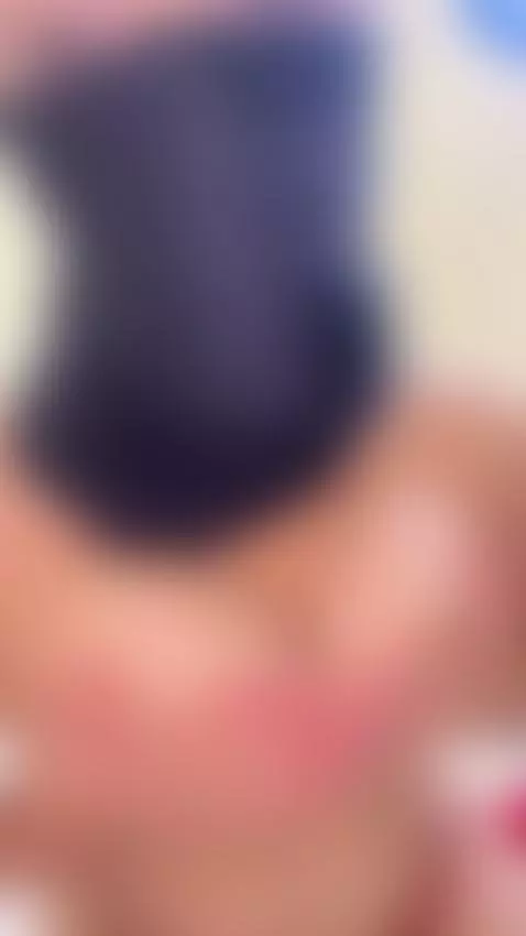 Teasing you with a view you can’t resist! 😏 by arabalya