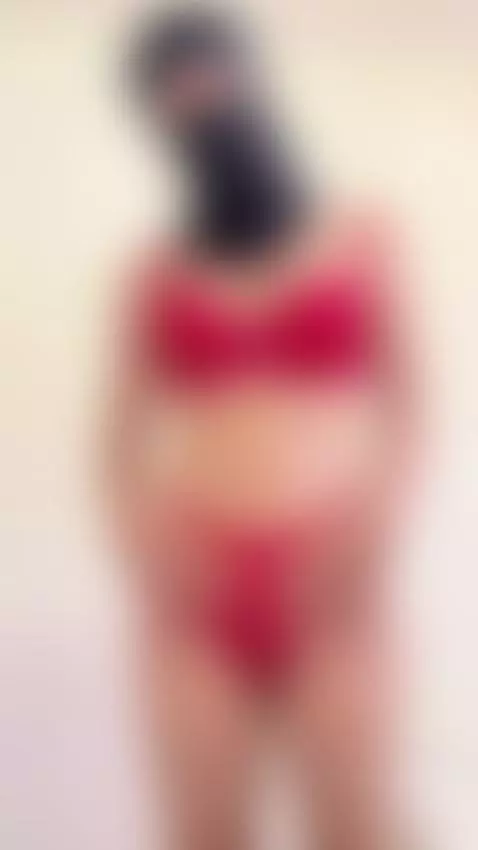 Teasing myself and you at the same time! 😏 by arabalya