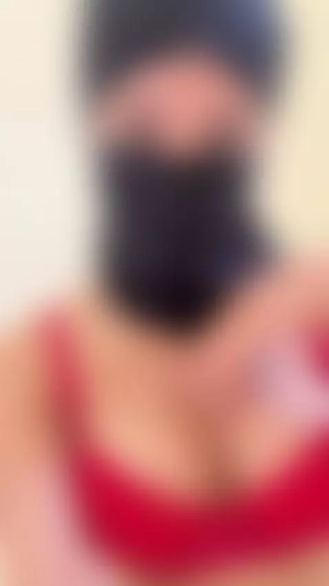 A little treat for my favorite fans! 🎁 by arabalya