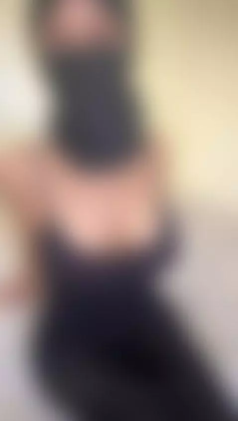 The shape says everything I don’t have to. by arabalya