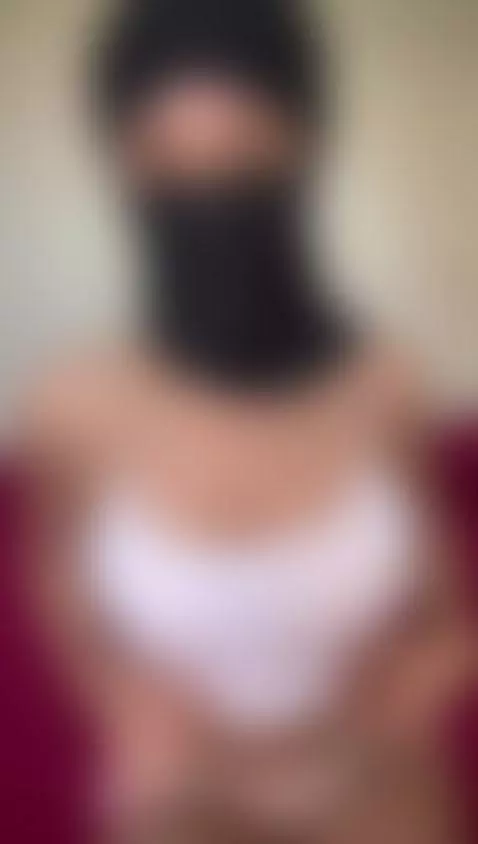 Modesty up top, but these hijabi boobs are anything but shy ... by arabalya