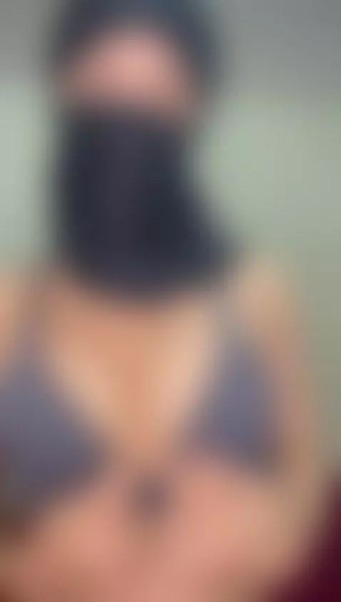 When my boobs jiggle, your brain shuts off 😶‍🌫️ by arabalya