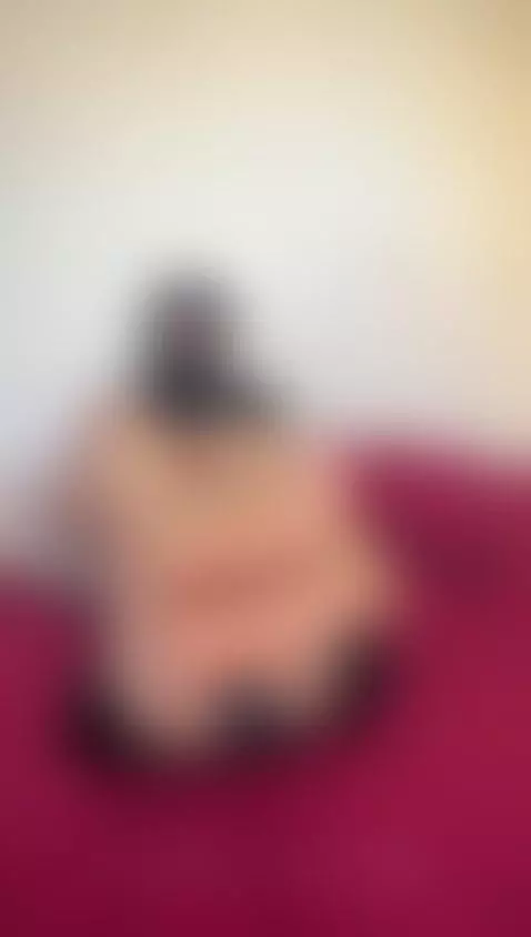 Toes out, attitude on 💁‍♀️ by arabalya