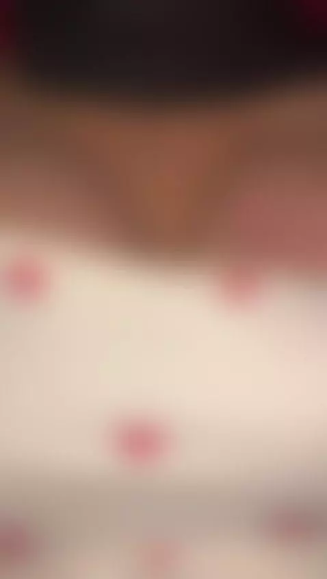 My titties need your full attention 👀💦 by arabalya