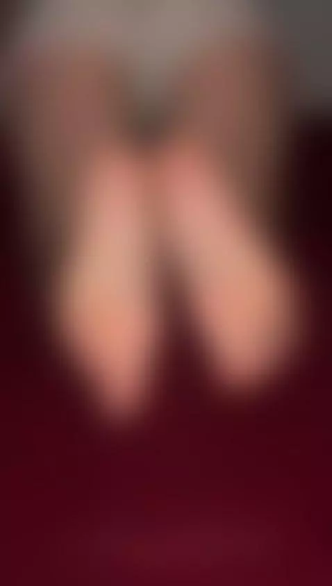 Barefoot and bratty 💕 by arabalya