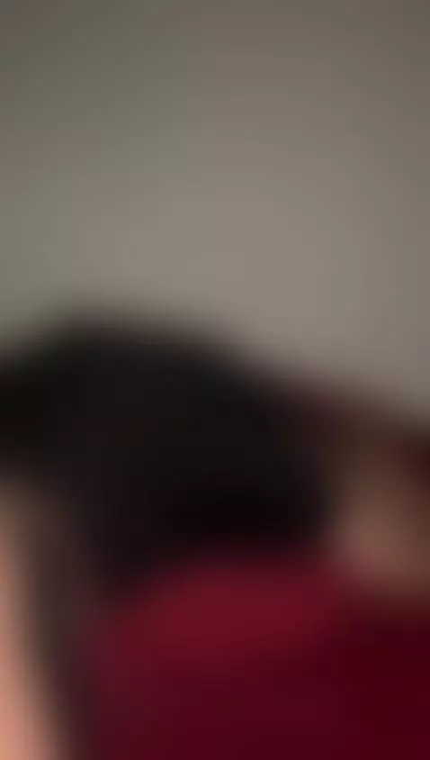 Can’t stop staring, can you? 🍑 by arabalya