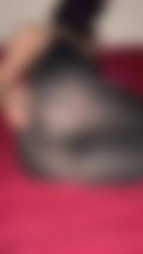 my favorite kind of therapy 💦 by arabalya