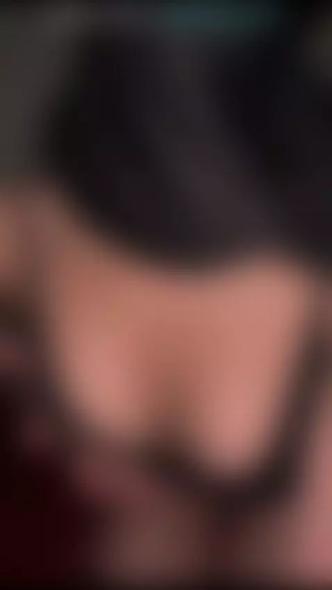 These titties aren’t shy. They’re just waiting to be worship... by arabalya