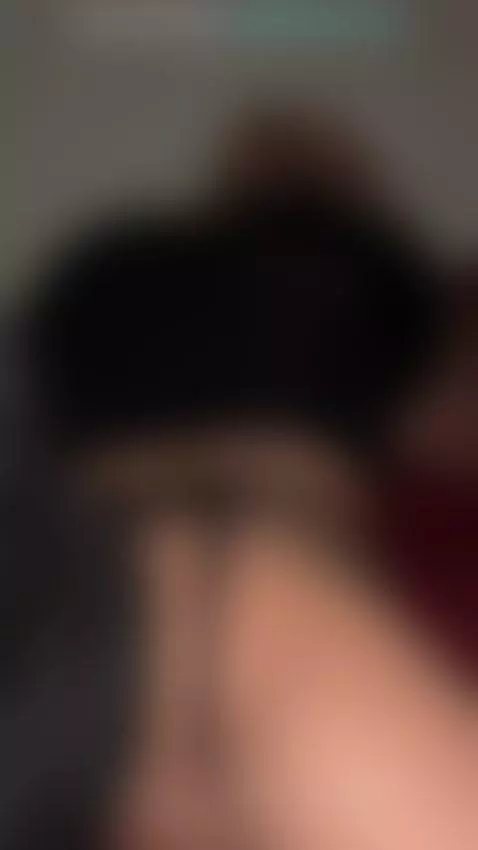 Don’t stare… unless you’re ready to sin 🙏 by arabalya