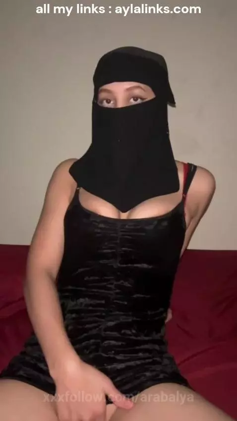 this is how i fall asleep 😴 by arabalya