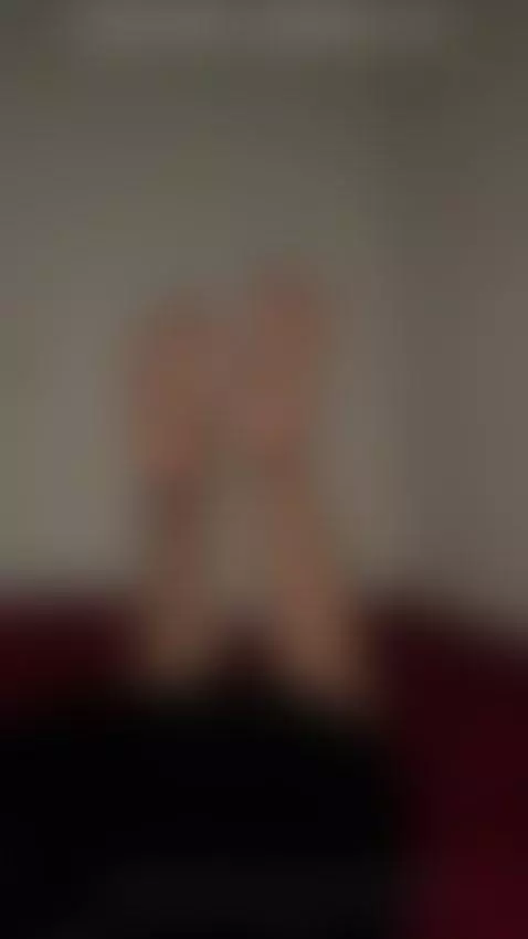 My feet, your fantasy 🎀 by arabalya