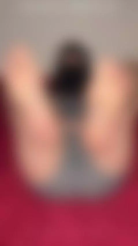 Give these feet some love by arabalya