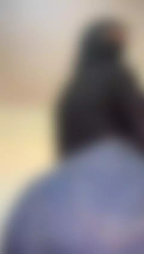 Ass takes the stage by arabalya