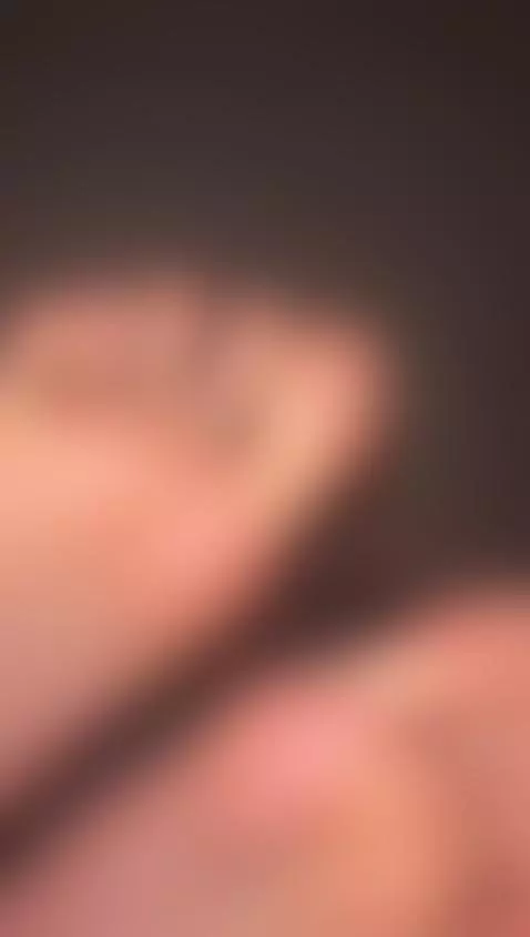 Feet that speak louder than words by arabalya