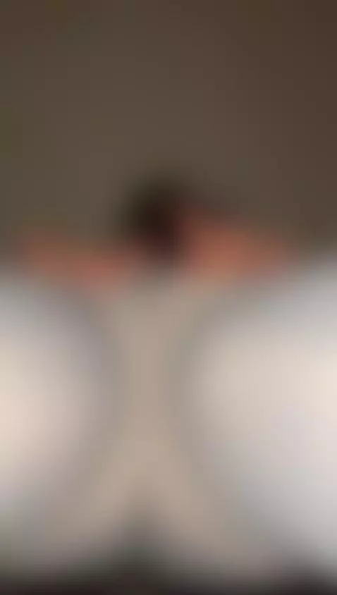 Footsie time 🦶 by arabalya