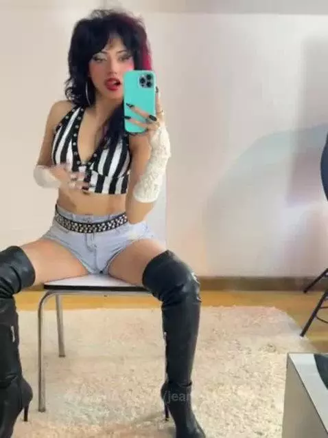 Enjoy my burning body and fill me with orgasms and pleasure ... by jeanjackson04