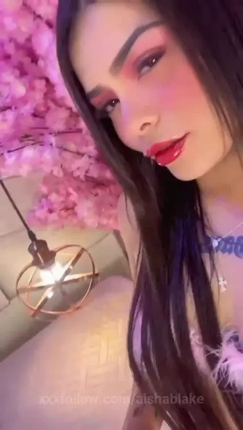 I want you to play play with my rich mouth and the filling o... by aishablake