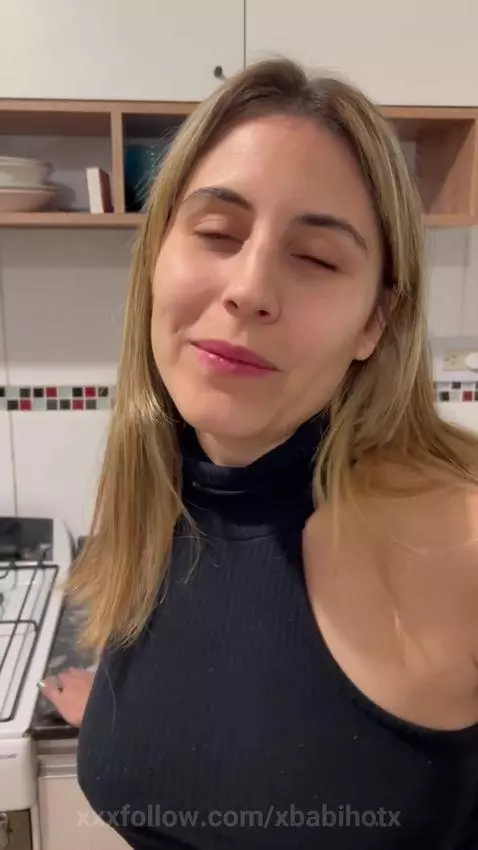 Do you want to fuck me before your coffee? by xbabihotx