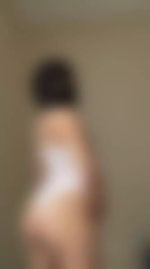 Jiggly, spankable, and built to take a pounding. Your move. ... by mayamuslim