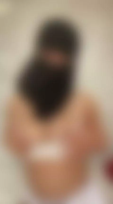These boobs were made to be sucked 🔥💋 by mayamuslim