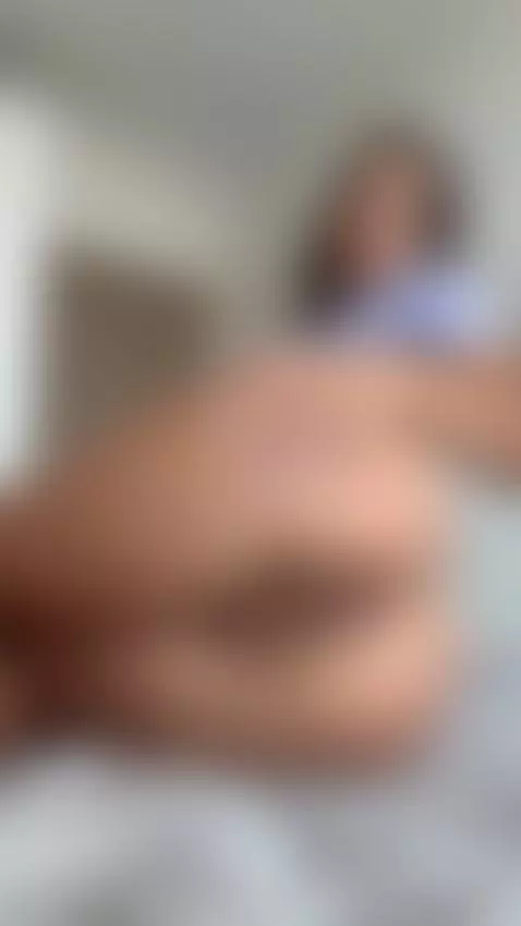 Dripping secrets 💦🤫 by oliveflirt