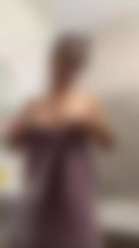 My lips whisper 🔥💋 by oliveflirt