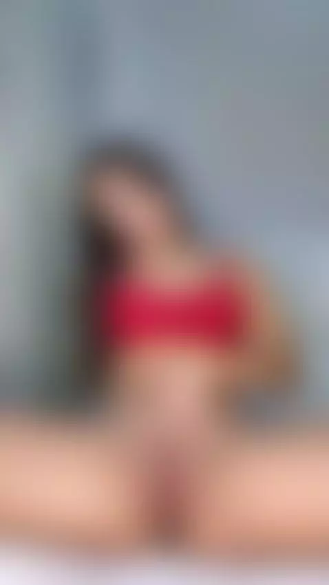 Cock owning my cunt, fingers claiming my ass 👑🍆🍑👆 by oliveflirt