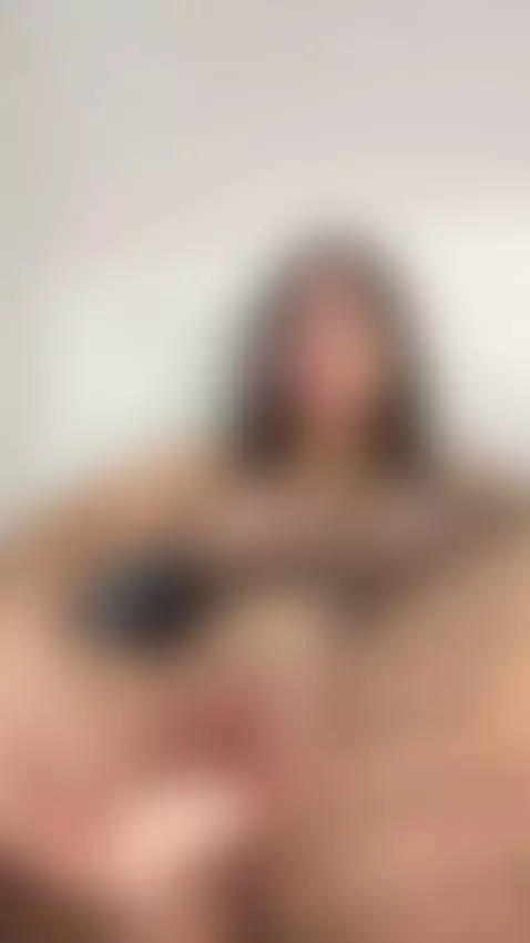 Dick in wet pussy, two fingers stretching my hole 🍆💧🍑✌️ by oliveflirt