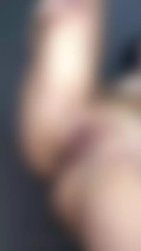 Sweet girl who loves being used roughly. OnlyFans only 😈 by oliveflirt