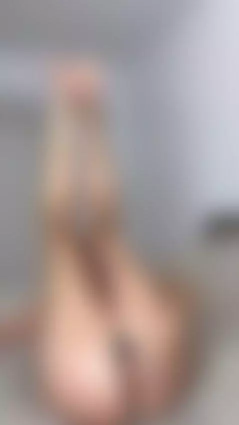 Come and give this slut what she wants by wowjennifer