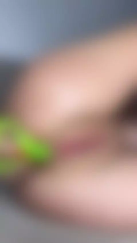 Come see how horny I am today now by wowjennifer