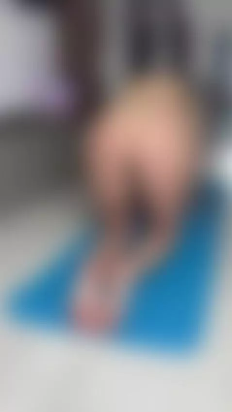 This pose stretches my back and asshole really well🔥 by wowjennifer