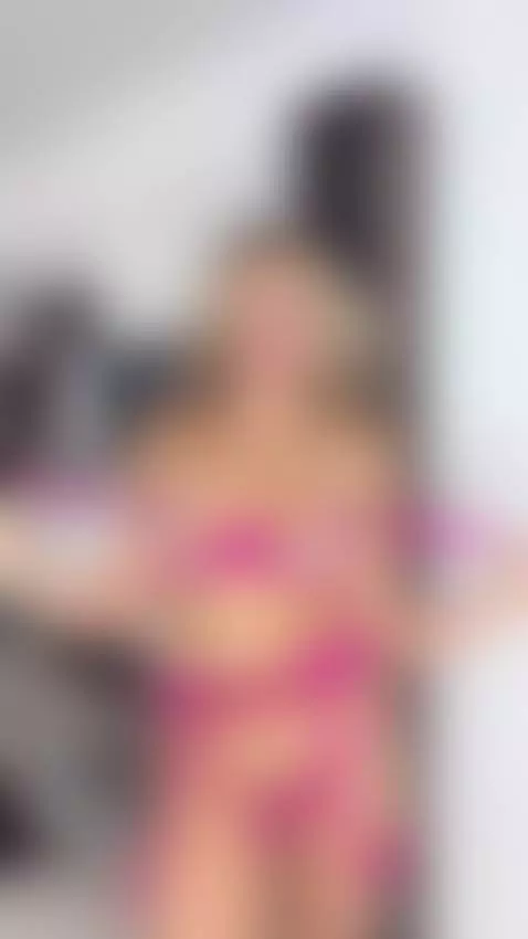 I smell sexy💋💋 by wowjennifer