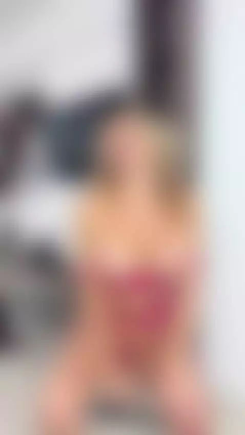 I smell sexy💋💋 by wowjennifer