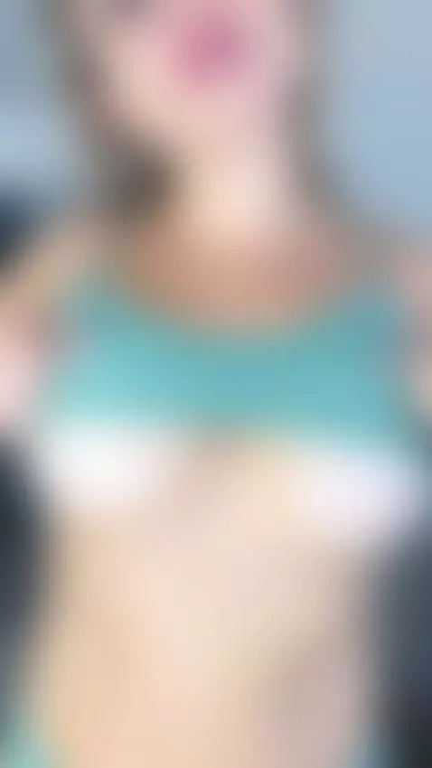 My boobs are always falling out 🙄 by wowjennifer